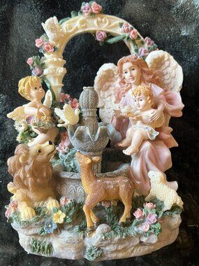 Classic Treasures Musical Angel with Lion and Lamb Water Fountain (New in Box)